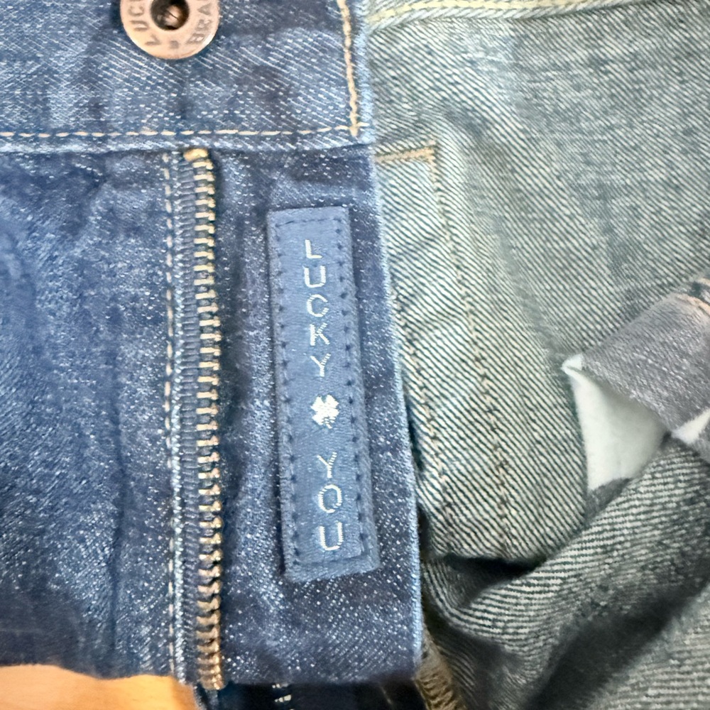 Lucky Brand Men's medium wash 221 Straight leg Jeans‎ 38x32 - Picture 4 of 12